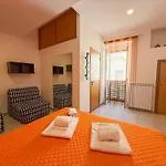 Al Fly- Enjoy Apulia