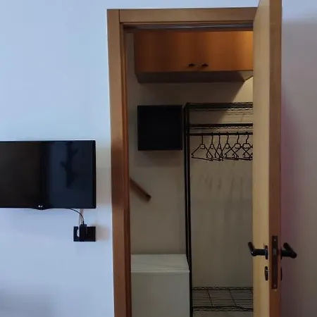 Al Fly Couette-café Monopoli